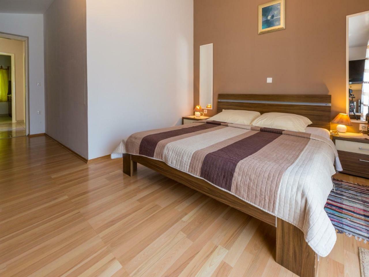 Apartments Adrasteja Dramalj Exterior foto